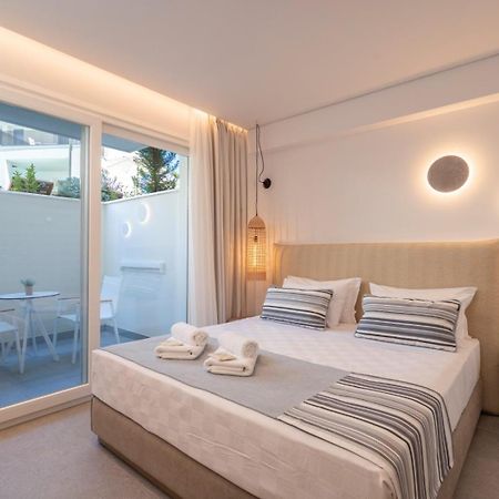 Mirablue Luxury Residences (Adults Only) Pefkochori Buitenkant foto