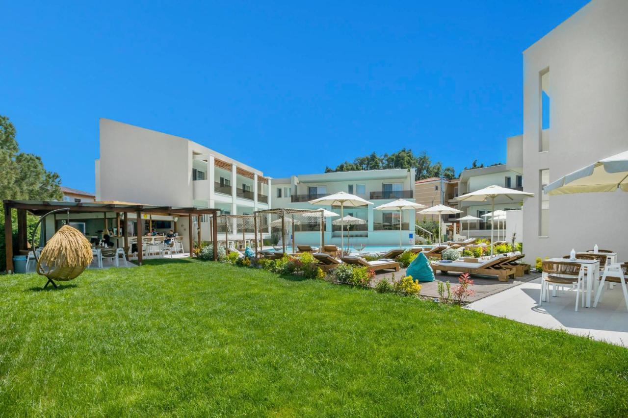 Mirablue Luxury Residences (Adults Only) Pefkochori Buitenkant foto