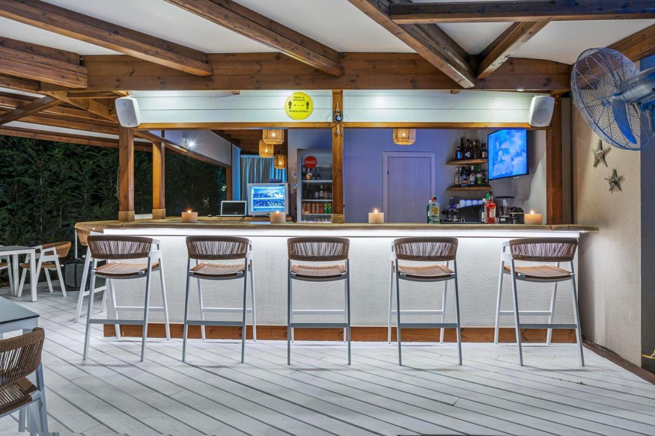 Mirablue Luxury Residences (Adults Only) Pefkochori Buitenkant foto